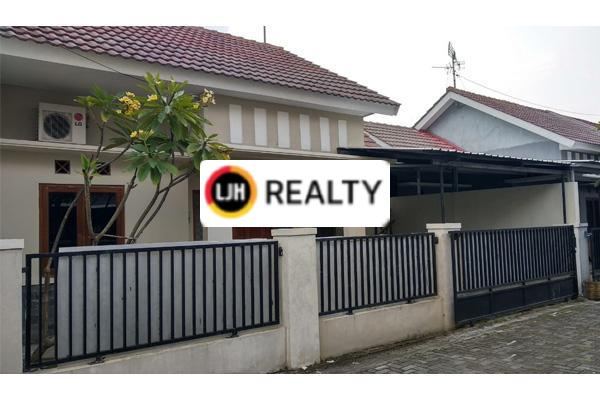 Rumah cluster di belakang Hotel Alana