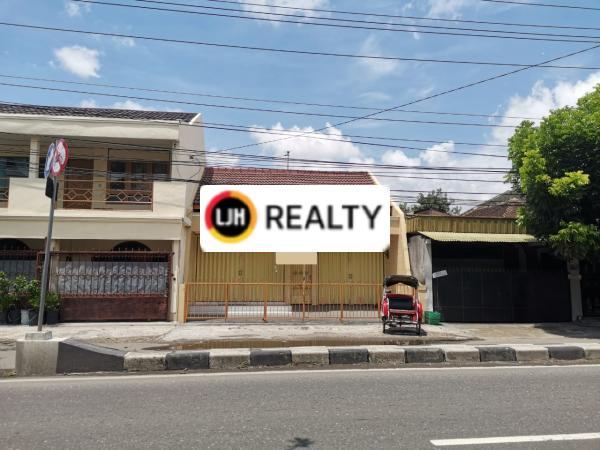 Rumah cocok untuk usaha dekat Hotel Alila