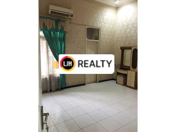 Rumah di ACE Banyumanik Semarang