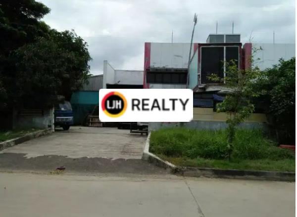 Gudang Luas Lokasi Strategis 