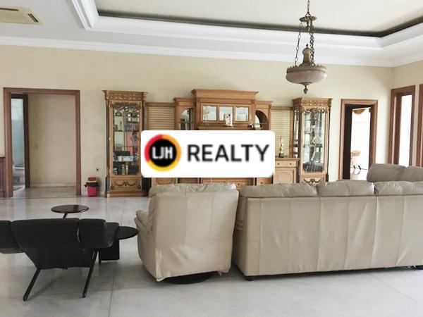Rumah Bagus Siap Huni di Jl Sultan Agung Candi Semarang. Harga sewa Rp. 600jt/th