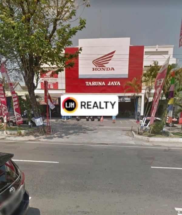 Ex. Showroom