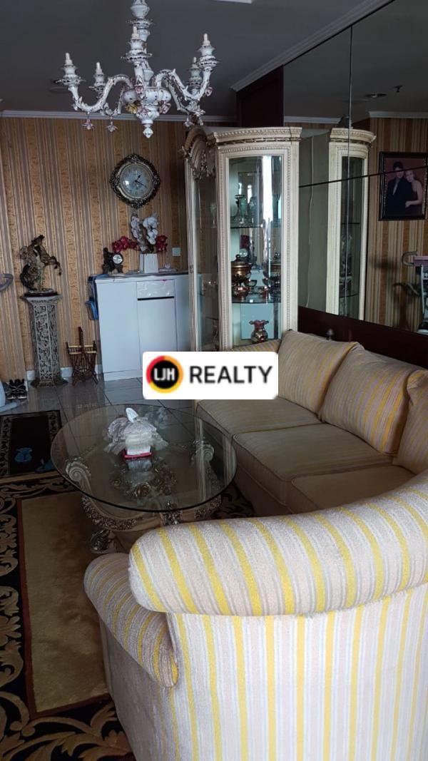 Apartemen 3 KAMAR, SEMI FURNISHED Di French Walk Tower Nice Garden Area Kelapa Gading Square