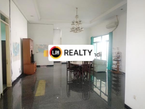 Rumah di Grand Marina Semarang