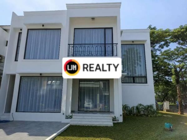 Rumah Baru di Hook Bangunan Mandiri Cluster Foglio Foresta BSD City