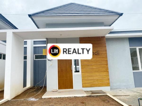 Rumah di Aurora Valley BSB Semarang