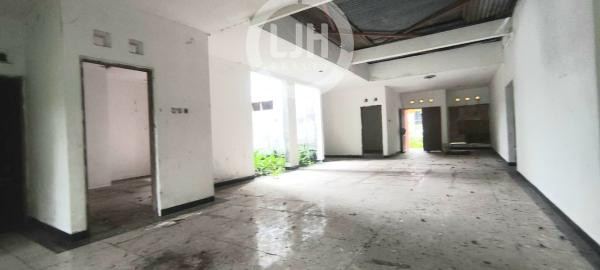 Rumah kos di jalan Kendeng