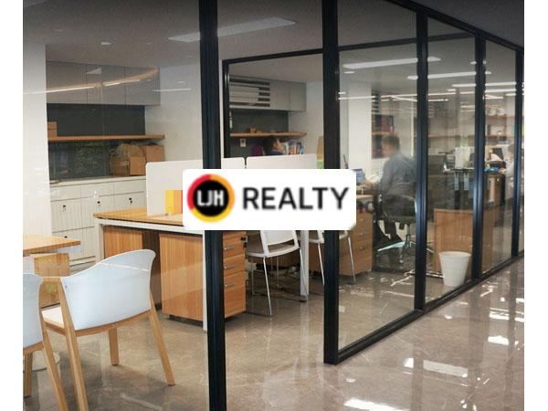 Office Space di Pemuda Semarang