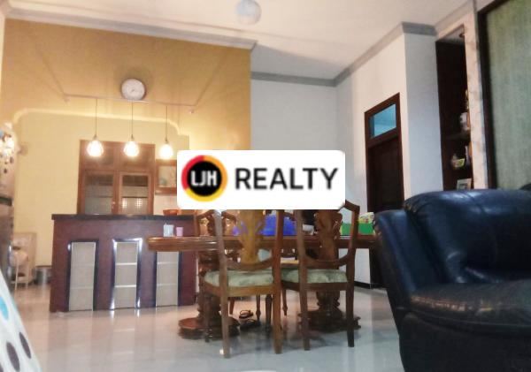 Dijual Rumah di Jl Kahuripan Selatan Solo 
