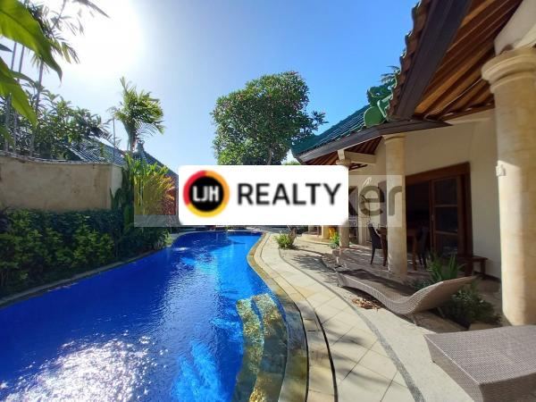 House 1 Bedroom with Pool in Sanur area