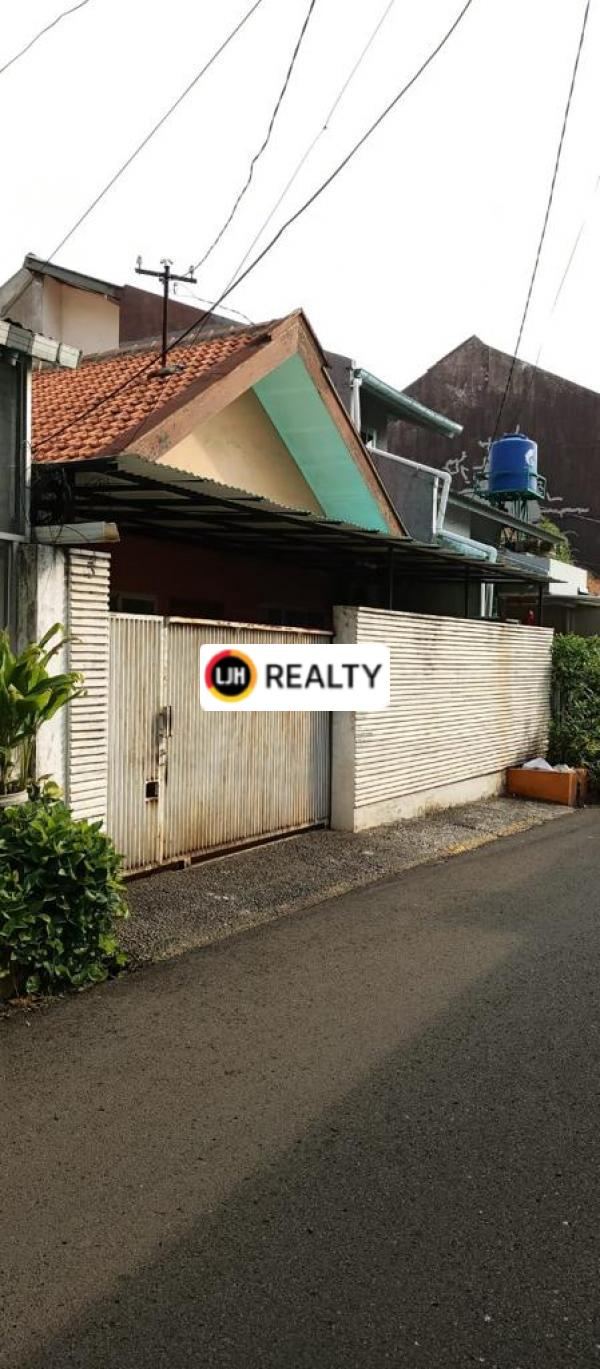 Rumah Layak Huni 1 lantai, lingkungan nyaman dan strategis di Tomang, Jakarta Barat