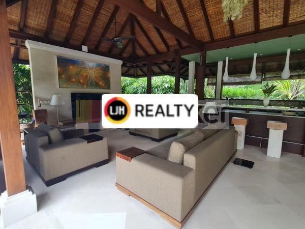 Cozy Villa in Beraban with Big Garden and Swimming Pool close to Nyanyi Beach