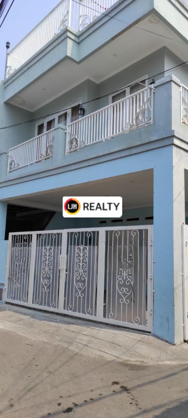 Rumah Sederhana Siap Huni lokasi Nyaman di Tomang, Jakarta Barat