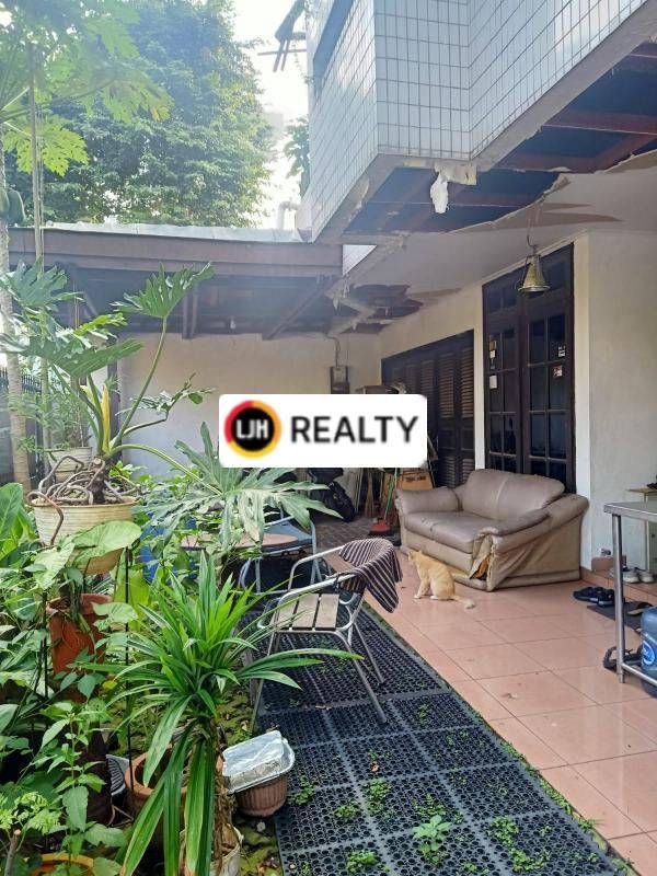 Rumah layak huni, lokasi Nyaman dan strategis di Jatipulo, Jakarta Barat 