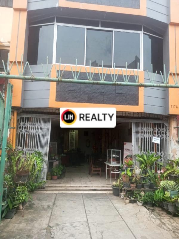 Ruko Siap Huni cocok untuk usaha lokasi di Tanjung Duren, Jakarta Barat