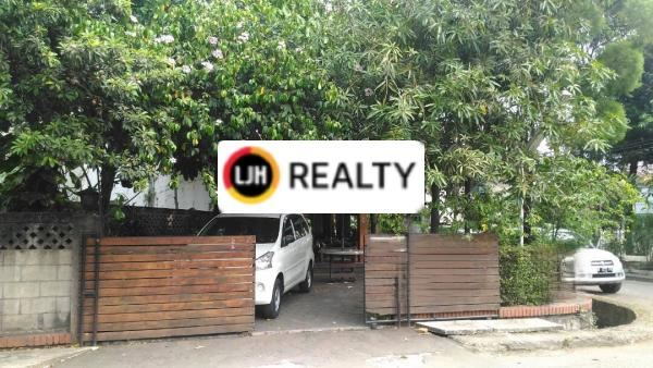 RUMAH HOOK DI TAMAN GADING INDAH AREA KELAPA GADING, Bisa Untuk Usaha