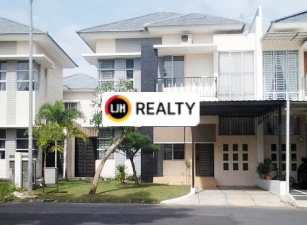 Rumah Mewah 2 Lantai Di Taman Golf Residence