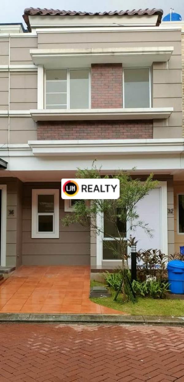 Rumah 2 lantai siap huni 