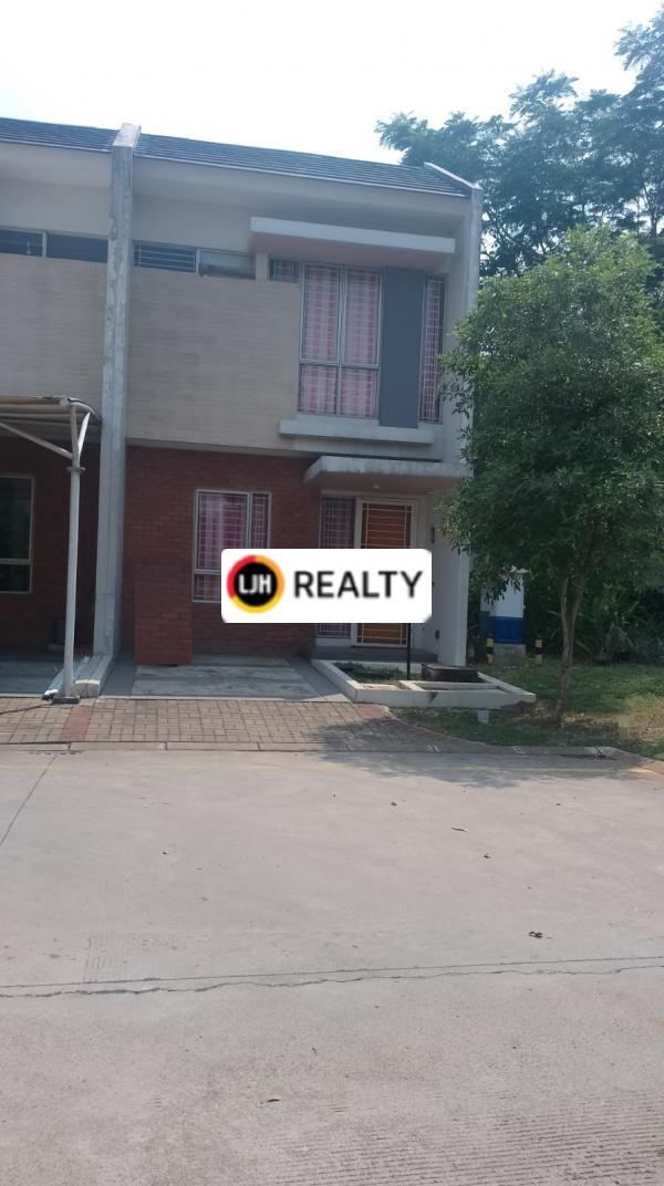 Rumah 2 lantai dekat Apartemen Ecohome 