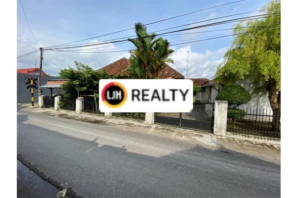 Rumah Bagus Semi Furnished di Cempaka, Gombong, Kebumen, 648 m², 1 Lt, SHM