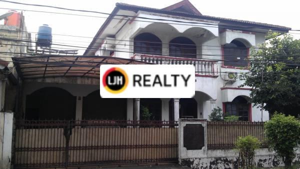 RUMAH BANGUNAN 2 LANTAI LOKASI STRATEGIS CINERE