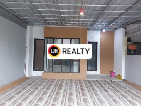 Rumah Dalam Komplek Sudah Renovasi Siap Huni