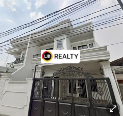 Rumah Baru Classic Model Kavling Hankam Joglo
