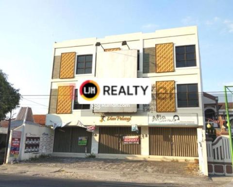 Ruko Kampung Batik Laweyan siap pakai
