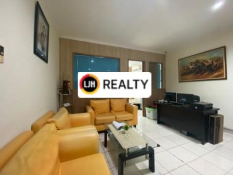 Ruko 2 Lantai Lokasi Strategis Siap Pakai Untuk Kantor Full Furnished Grand Wisata Bekasi