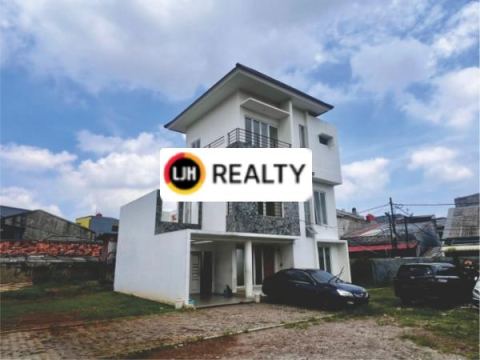 RUMAH Mewah 3 Lantai Bangunan Baru di Tomang Jakarta Barat.