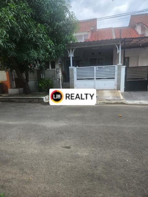 Dijual Rumah Strategis di Prima Harapan Regency Bekasi 