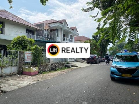 Rumah Lama Hitung Tanah Lokasi WIjaya Kusuma Tomang Jakarta Barat.