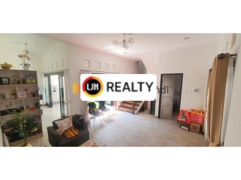 Rumah di Payon Amarta Cluster Uludanu Beranda Bali Semarang