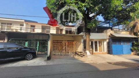 Rumah 2 Lantai di Summagung Kelapa Gading Jakarta Utara