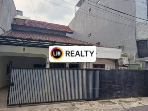 Rumah Siap Huni, Bagus dan Nyaman di Tomang Jakarta Barat