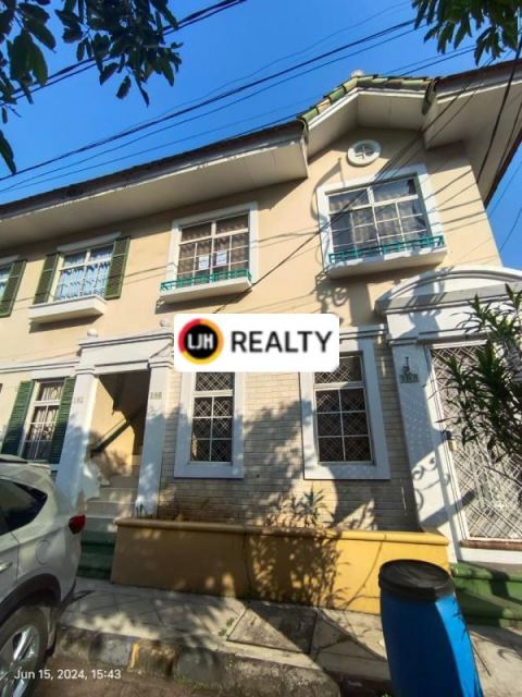 Town House Dekat Sekolah Lippo Karawaci