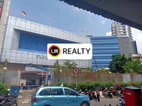 Gedung Plaza Pinangsia Mangga Besar Jakarta Barat