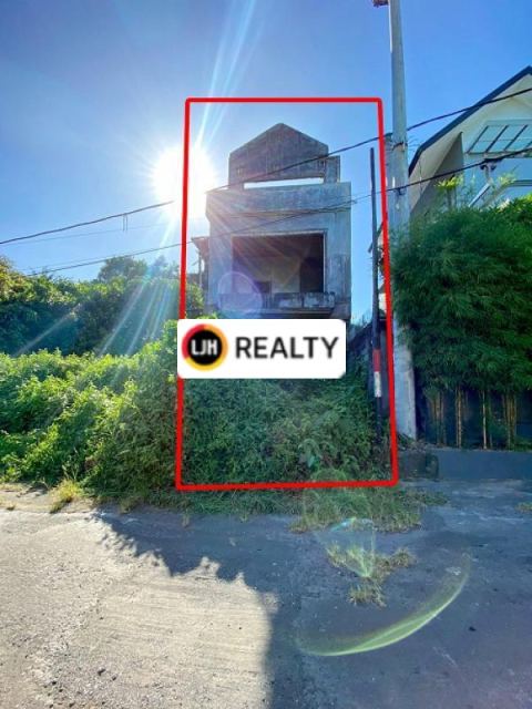 Unfinished House with Beach View in Ketewel, Gianyar. Close to Dyatmika School.