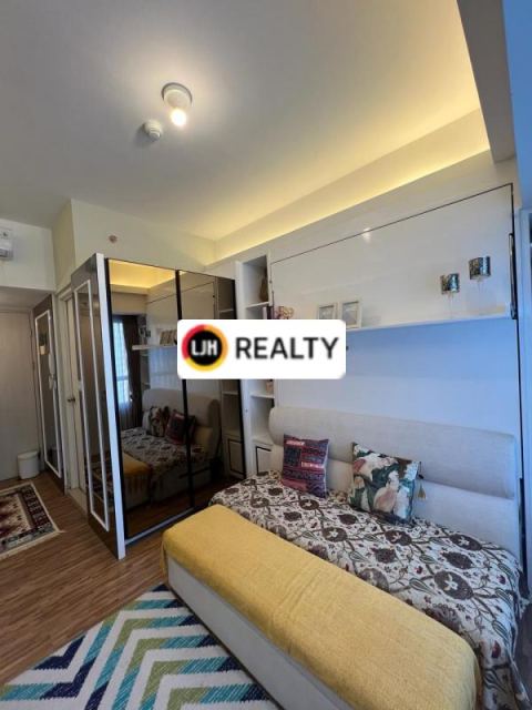 Apartemen Springlake Tower Fressia Tipe Studio Summarecon Bekasi 