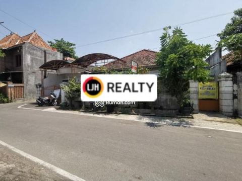 Rumah siap pakai di Jajar
