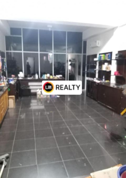 Ruko di Boulevard Raya cocok untuk Kantor atau Usaha 