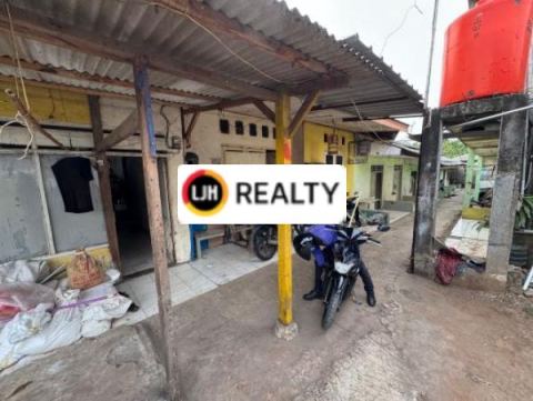 Tanah Luas 950m2 di Jalan Raya Cibitung Lokasi Strategis Bonus 6 Kontrakan Dan 6 Ruko, 50m Dari Pintu Tol Telaga Asih Cibitung