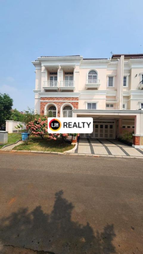 Rumah Mewah Royal Gading Mansion Kelapa Gading Posisi Hook 