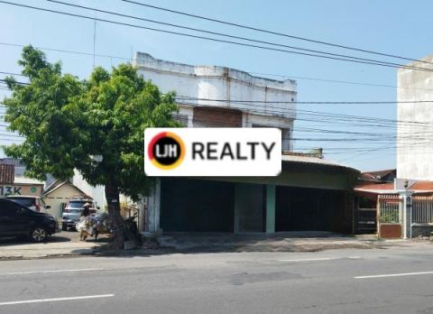 RUKO DI JL VETERAN