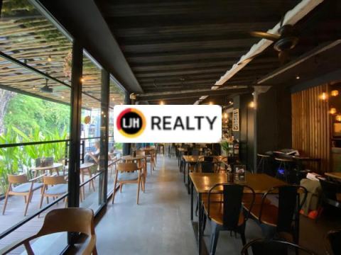 Restaurant Leasehold In Tourist Area, Berawa, Canggu, Close To Berawa Beach