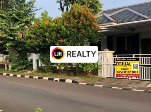 Rumah 1,5 Lantai Kamar 3+1, Luas Tanah 273m2, Semi Furnished, Bisa Kpr, 18 Menit Ke Mall Living World Kota Wisata Cibubur