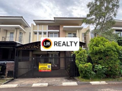 Rumah Grand Wisata Boulevard siap huni 2 lantai  semi furnished kamar 3+1 hanya 100m dari Mall Living World Grand Wisata Bekasi