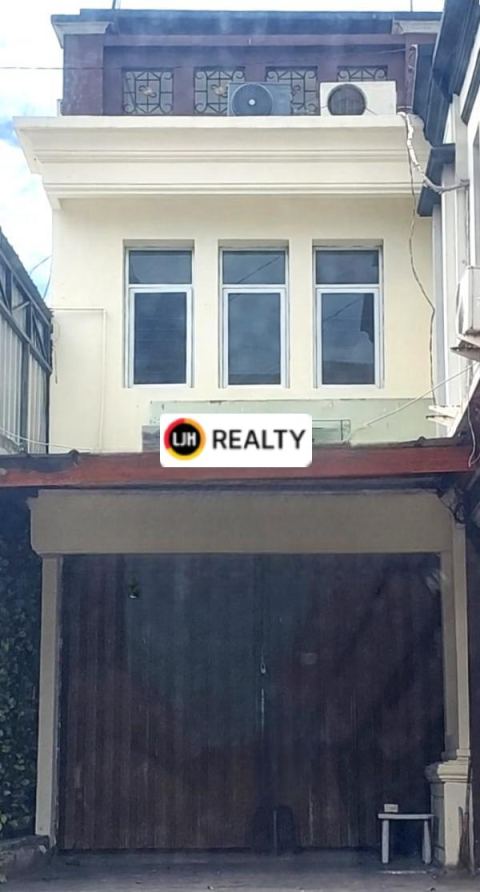 Ruko Mungil Posisi Strategis Di Cibubur
