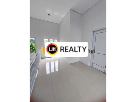 Rumah di Villa Rudensia Tembalang Semarang