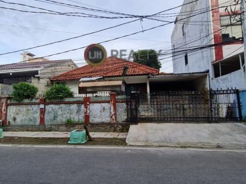 Rumah Cocok Untuk Usaha, Kantor, Kost-Kosan, Tomang, Jakarta Barat